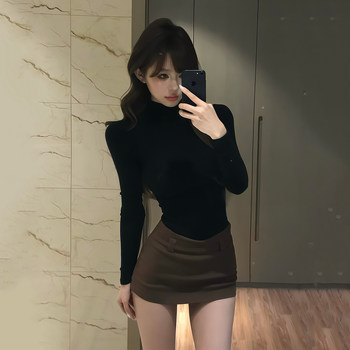 Cool and Spicy Tight-Fitting High-Neck Long-Sleeve Base Shirt for Women, Autumn and Winter 2025, Winter Style for Hot Girls, Figure-Flattering Inner Wear, Slimming Top