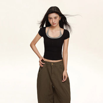 Designed with a Fake Two-Piece Splicing Halter Neck Short-Sleeve T-Shirt for Women, Summer American-Style Tight-Fitting Hot Girl Top with Regular Shoulders and Inner Layer