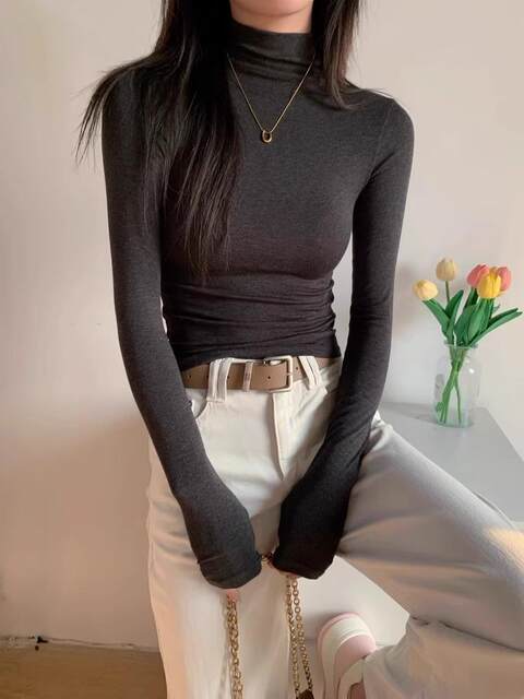 Gray Half-High Collar Base Shirt for Women, Suitable for Layering in Autumn and Winter, with Thin Fleece for Warmth, Stylish Knitted Long-Sleeve Mid-Collar Top