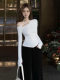Designed with a Hollow-Out Style, Long-Sleeve T-Shirt for Women, Autumn and Winter, Pure Desire Style, Slim Fit, Shows Collarbone, Base Layer Top