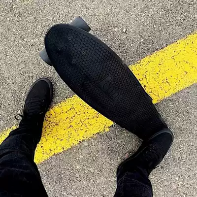 (Classic) Penny BLACKOUT 27quot