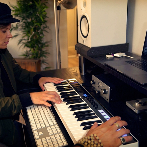 IK IRIG KEYS I/O КЛЮЧ/49 -КЛей