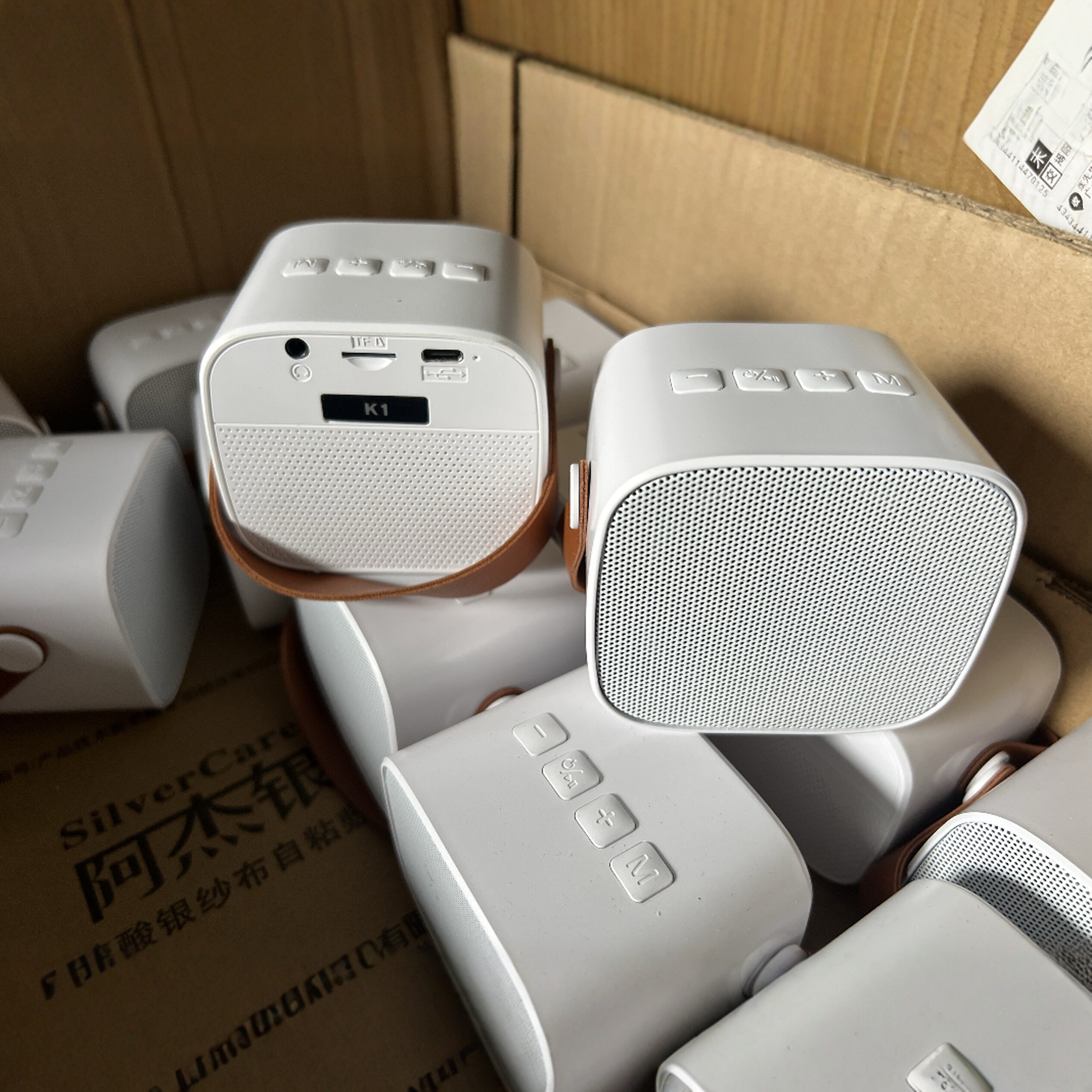 外单尾货asimom无线蓝牙音箱插卡Rhyme可爱卡通音响TWS串联立体声