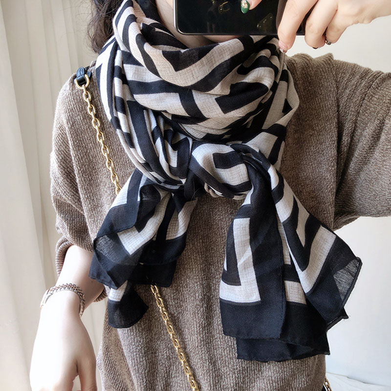 US CK Scarves Women's Spring Autumn Season Long Version Tide 100 Hitch Big Grid Hit cotton numb neck sunscreen shawl