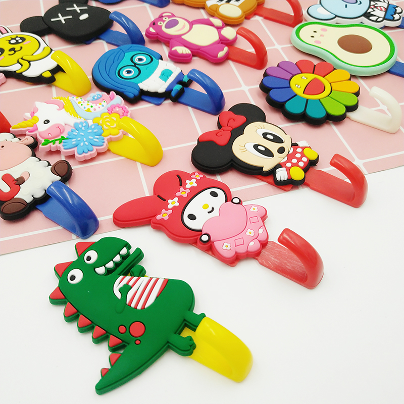 2 loaded adhesive hooks Cartoon cute decoration hook No-mark adhesive hook Idea free of perforated walls to hook masks