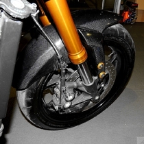 MT-09 MT09 13-15 years carbon fiber front fender carbon fiber front fender