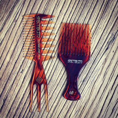 Specterito ghost trident handmade texture comb retro oil head comb back head comb aircraft head wide tooth comb