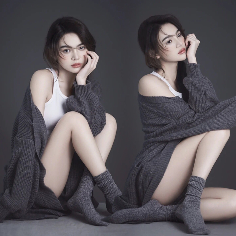  Photo average code+Sweater, jacket, vest, shorts, socks   + $20.13 