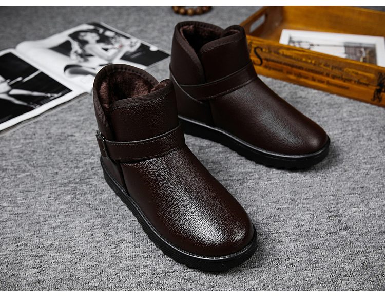 Giày tuyết đông nam mùa đông nam cộng với nhung ấm áp đôi giày cotton nam dày không thấm nước bánh mì ủng da giày boot nam da bò