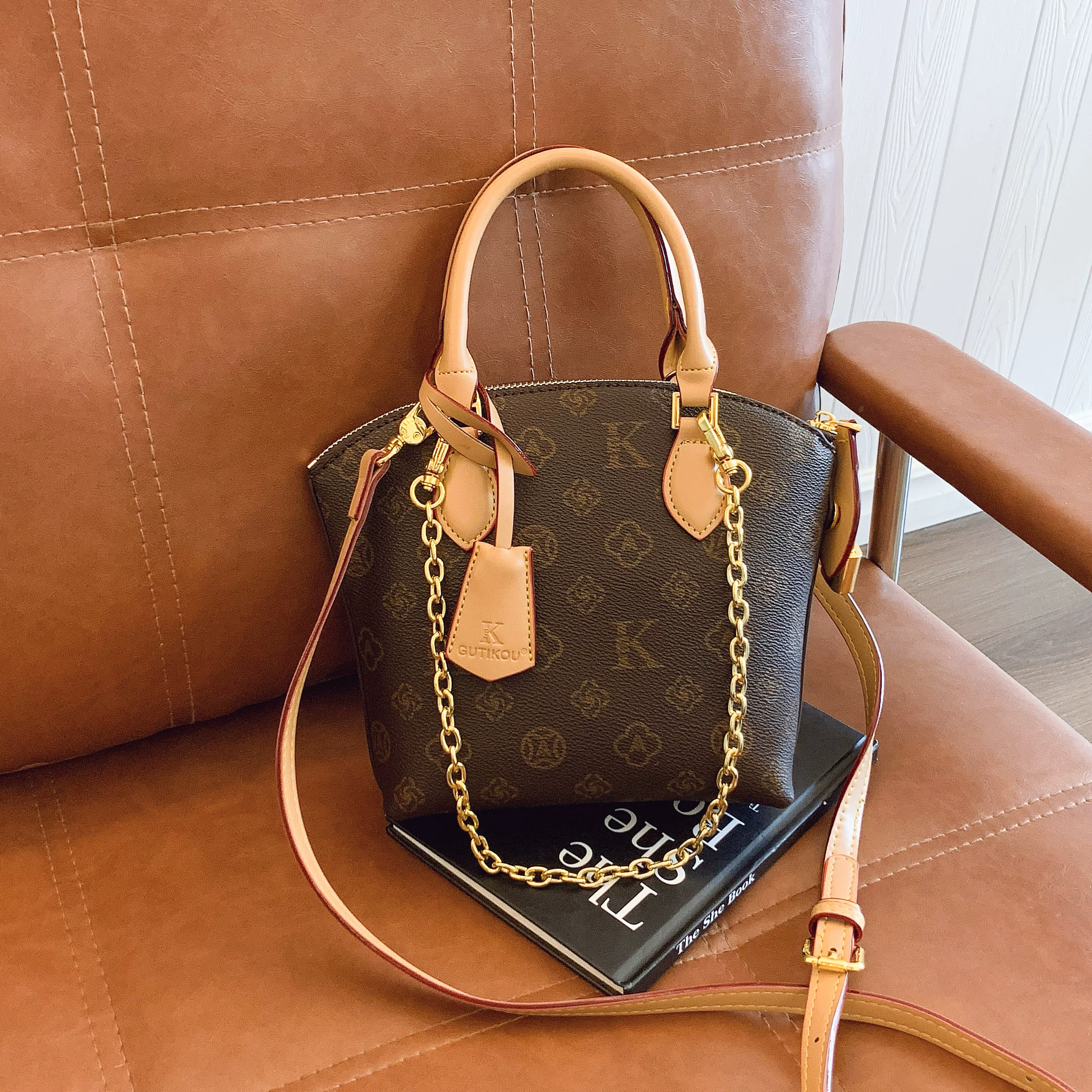 Basket, universal shoulder bag, chain bag