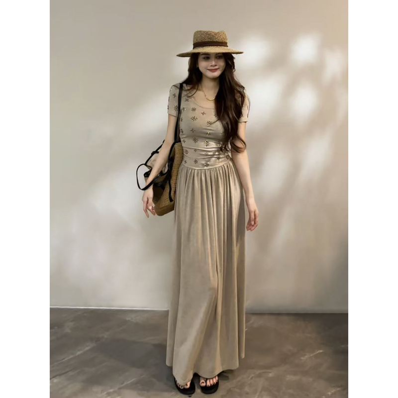 Daitingting Summer New Resort Style Heavy Beaded Pleated Waist-Cinching Unique Long Dress Dt2127