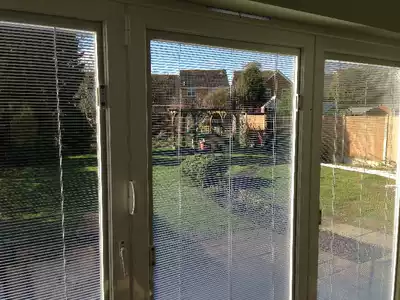 Factory customized electric hollow double glass magnetically controlled Louver accessories doors and windows with louver shading insulation to reduce noise