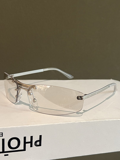 Retro y2k Sweet Cool Hot Girl Frameless Sunglasses 2025 New Men and Women Photo Concave Shape Sunglasses Anti-UV