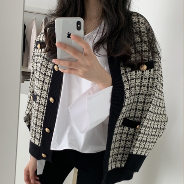 Korean chic autumn and winter retro houndstooth V-neck chic single-breasted loose long-sleeved knitted cardigan sweater jacket