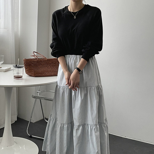 Korean chic autumn niche round neck sweater stitching striped fake two-piece waist long-sleeved large swing dress female