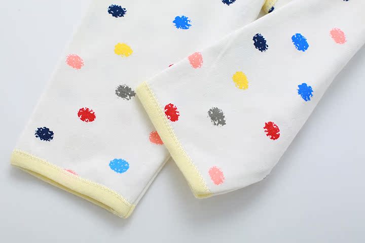 Quần áo sơ sinh 0-3 tháng mùa xuân và mùa thu bé sơ sinh hộp quà tặng cotton bé sơ sinh đồ lót thiết lập nguồn cung cấp