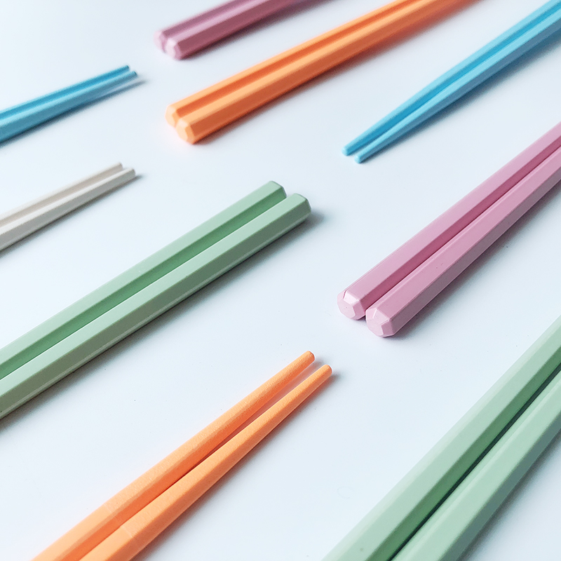 Japan-style Pointed Sushi Chopsticks CHOPSTICKS MARCARON COLOR NON-SLIP FAMILY SUIT NON SOLID WOOD NET RED CUTLERY