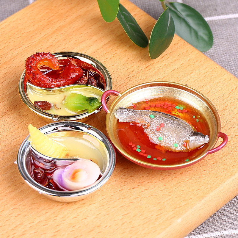 Simulation of mandarin ducks small hot pot dry pot model miniature food play window play house wine toy decoration props DIY
