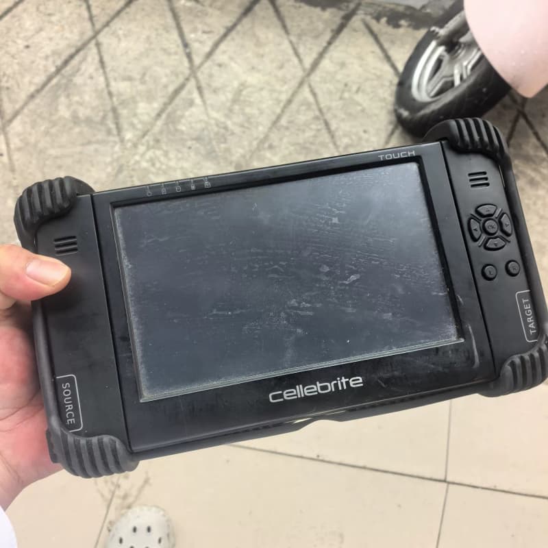 Новый портативный компьютер Cellebrite TOUCH UMPC, модель X7 Изображение 1