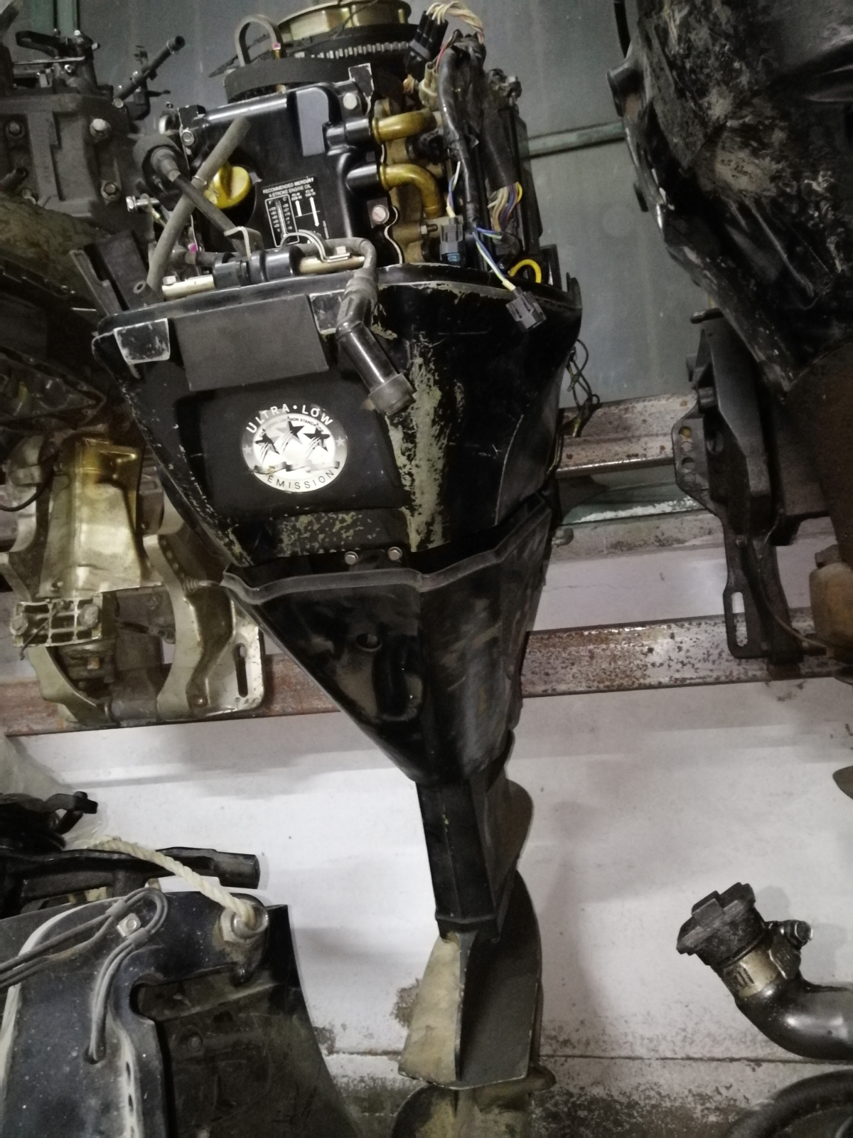 Water Star Four-punch 25 horsepower second-hand boat Outdoor motor accessories complete machine dismantling accessories for sale What do you need to contact customer service