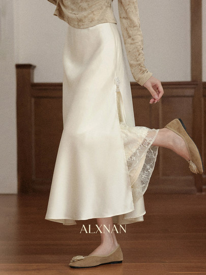 鹿向南「月光染」杏色法式半身裙女秋冬缎面半裙气质拼接蕾丝裙子