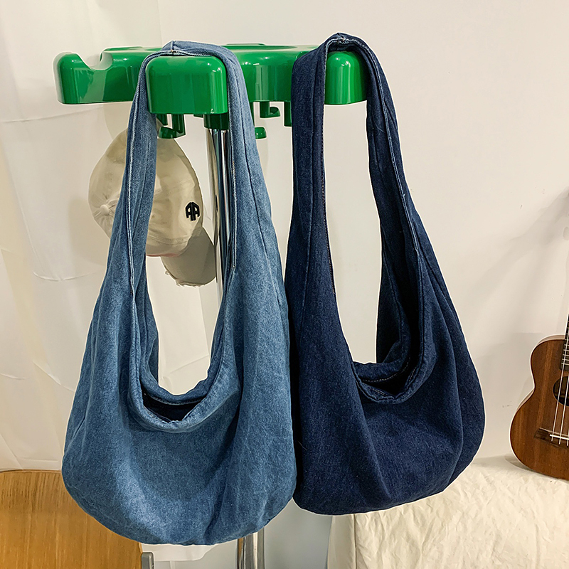 Retro Washed Denim Bag Shoulder Bag for Women 2026 New Fashion Casual Travel Crossbody Bag Versatile Tote Bag Retro Washed Denim Bag Shoulder Bag for Women 2026 New Fashion Casual Travel Crossbody Bag Versatile Tote Bag