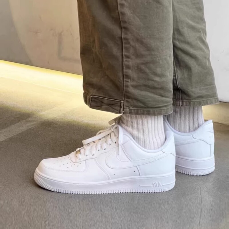 Nike/Nike Air Force1 Air Force Pure White Low-Top Men's Sports and Casual Sneakers Cw2288-111 Nike/Nike Air Force1 Air Force Pure White Low-Top Men's Sports and Casual Sneakers Cw2288-111