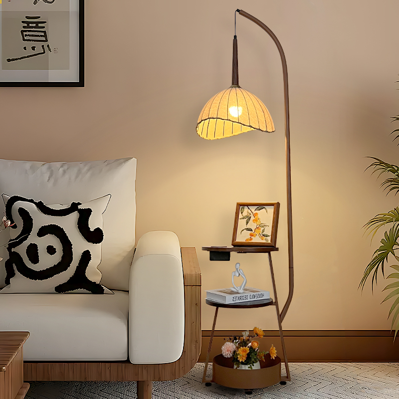 フレンチスタイルの中古フロアランプ、リビングルームソファ、コーヒーテーブル、棚付き、寝室ベッドサイド、ワイヤレス充電、縦型テーブルランプ
