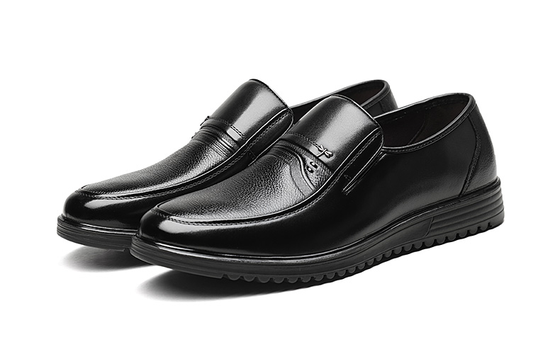 Giày đơn nam màu đỏ 蜻蜓 da 2018 mùa thu mới chính thức kinh doanh giày đế thấp giày the thao nam nike