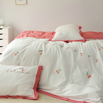Net red ins Wind Cherry embroidery quilt cover four-piece cotton cotton girl quilt cover lattice sheet three-piece set