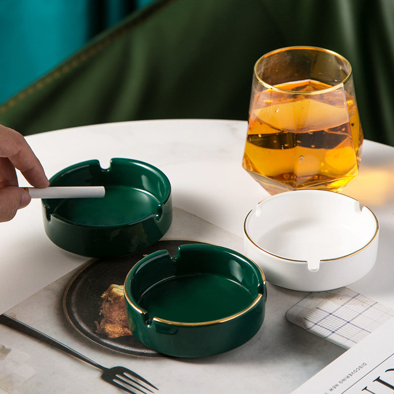 Nordic Wind Living Room Decoration Tobacco Ashtray Creative Personality Trend Home 2021 Ceramic anti-fly ash Smoke-Proof Taste