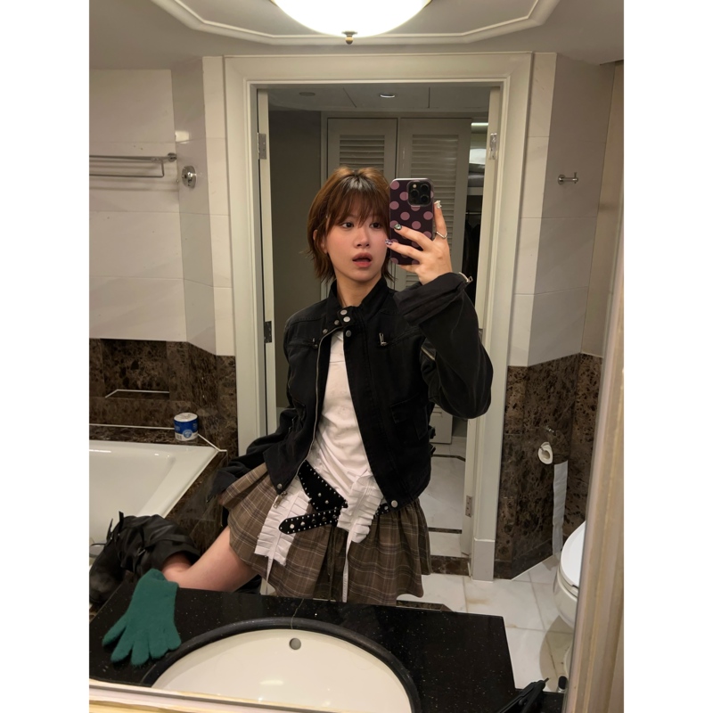 Two2 American Style [Zipper on the Sleeves] Stand Collar Short Jacket for Petite Women, Regular Shoulder, Three-Dimensional Workwear Jacket for Women