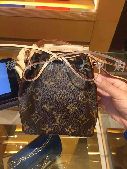 louis vuitton mini bucket bag