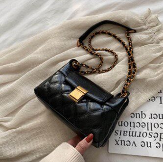 Tide Card Packs Women 2022 New Korean Version Fashion Trends Single Shoulder Sloped Satchel 100 Hryg Chain Armpit Bag
