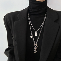 2021 New temperament cold wind double-layer bear sweater chain autumn and winter design sense stacked belt necklace sweater chain female tide
