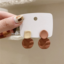 Autumn and winter niche asymmetric color geometric studs Korean 925 silver needle small fragrant wind Net red earrings earrings female tide