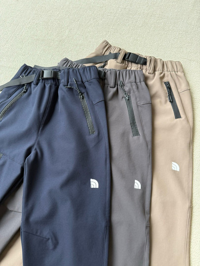 Children's -26 Spring, Autumn, and Summer New Single-Layer Softshell Workwear Outdoor Windproof and Rainproof Pants for Boys and Girls, Casual and Fashionable