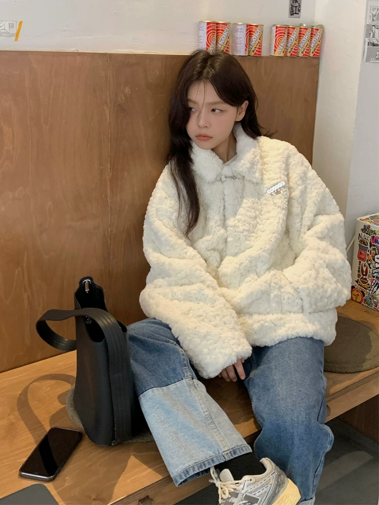 Short winter jacket, Chanel style, oversize, increased thickness, high-quality style