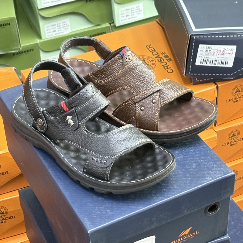2822 Beach Dual-Use Slippers, First-Layer Cowhide Leather, Thick-Soled Leather Slippers for Outdoor Wear 2822 Beach Dual-Use Slippers, First-Layer Cowhide Leather, Thick-Soled Leather Slippers for Outdoor Wear