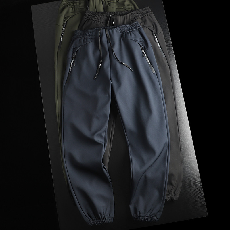 冬季男士新宠：加绒防寒保暖束口长裤的时尚革命