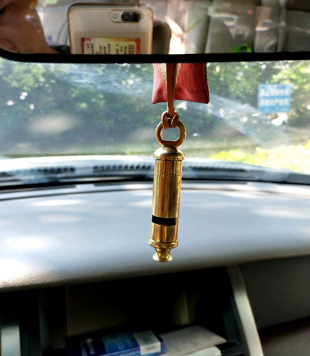 Британский громовый медный свисток мемориальный свисток свисток висят ювелирные ювелирные украшения.