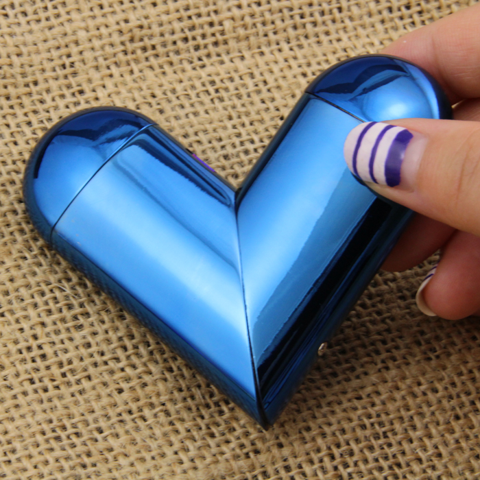 Gas và điện sử dụng kép tình yêu sạc nhẹ hơi nước và điện sử dụng kép usb thuốc lá nhẹ hơn nam và nữ quà tặng sinh nhật tùy chỉnh hộp quẹt bic