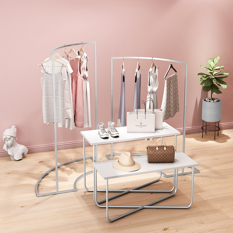 Clothing Store Middle Island Show Shelves Landing Arched Silver Color Display Shelf Windows Solid Wood Running Water Table Women's Clothes Hangers Clothes Hangers