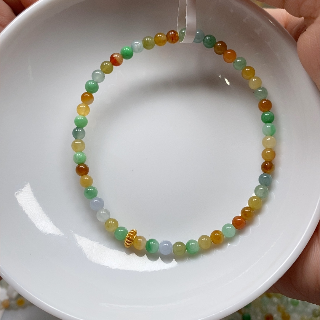 伟德国际察哈尔右翼中旗人民法院关于(f874)LC891天然翡翠（A货)翡翠粉色小米珠链约16g1（第一次拍卖）的公告