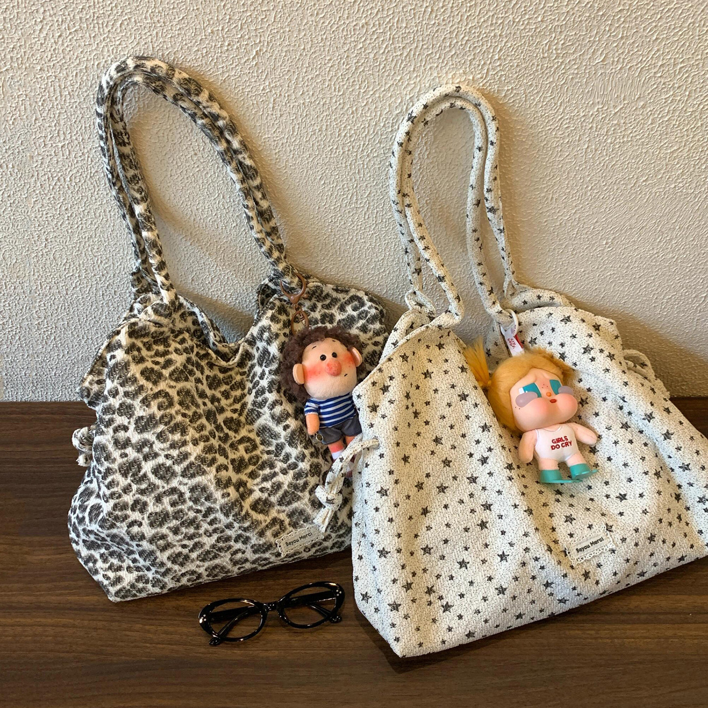 Korean Style ins Leopard Print Star Tote Canvas Bag for Women, Relaxed Retro Large Capacity Versatile Commuter Shoulder Bag
