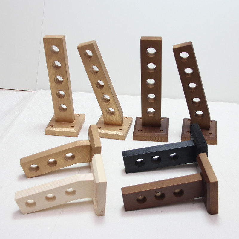 Clothing store hook on the wall is hanging clothes rack display rack wall hanging women's clothing store can hang multiple clothes hooks