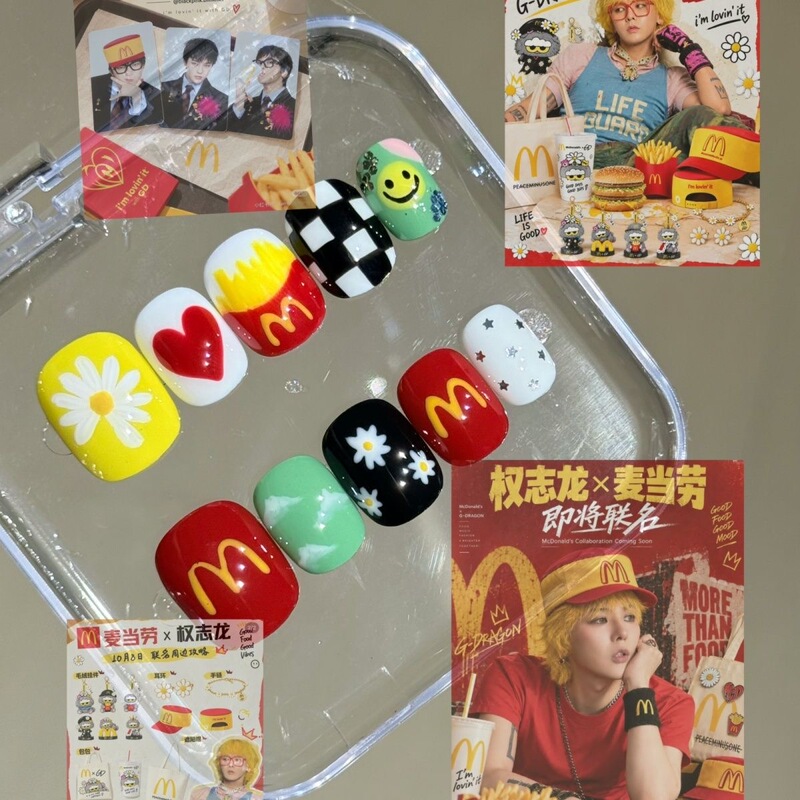 G-Dragon Mcdonald's Style Short Press-On Nails, Daisy Checkerboard Smiley Face Gd Handmade Niche Nail Art for Men G-Dragon Mcdonald's Style Short Press-On Nails, Daisy Checkerboard Smiley Face Gd Handmade Niche Nail Art for Men