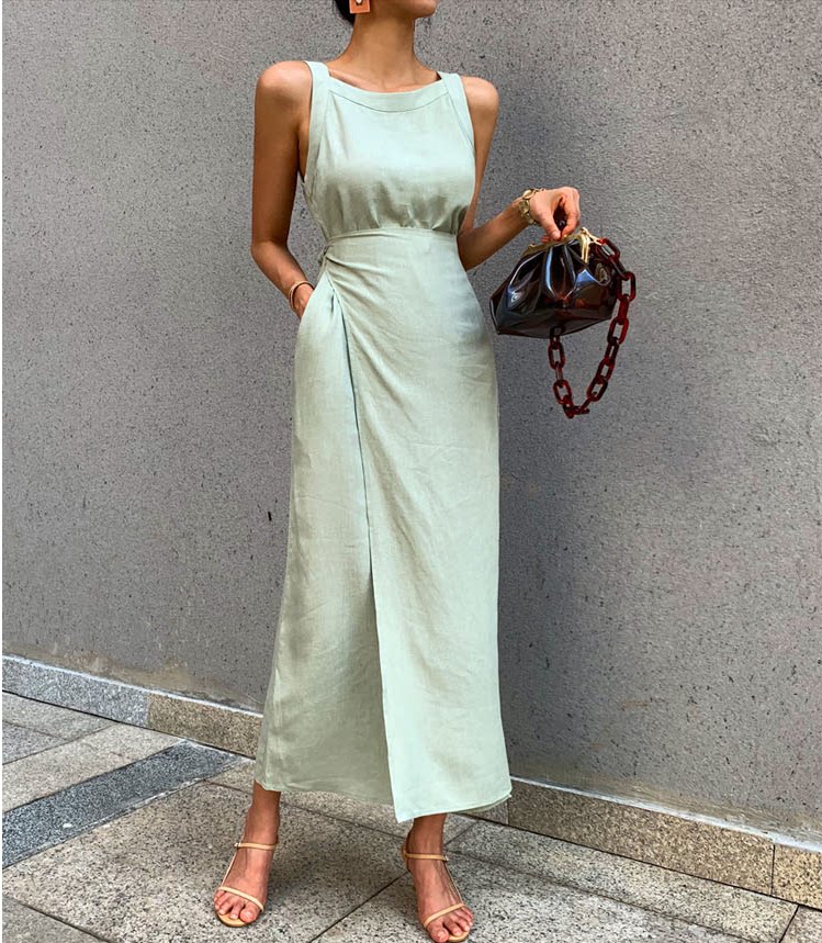South Korea's 2022 spring summer new cotton linen wrapped in a piece of cashew with a slim harness and a long ocean dress.