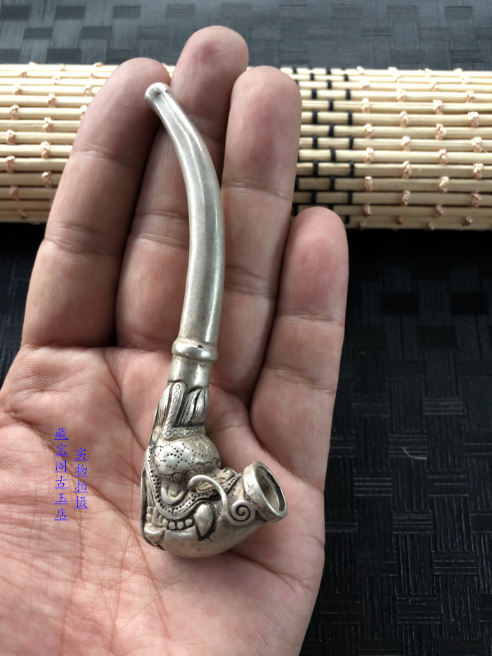 Antique tobacco pipe traditional hand - made pipe old - fashioned pipe pot dry bag silver football pipe collection