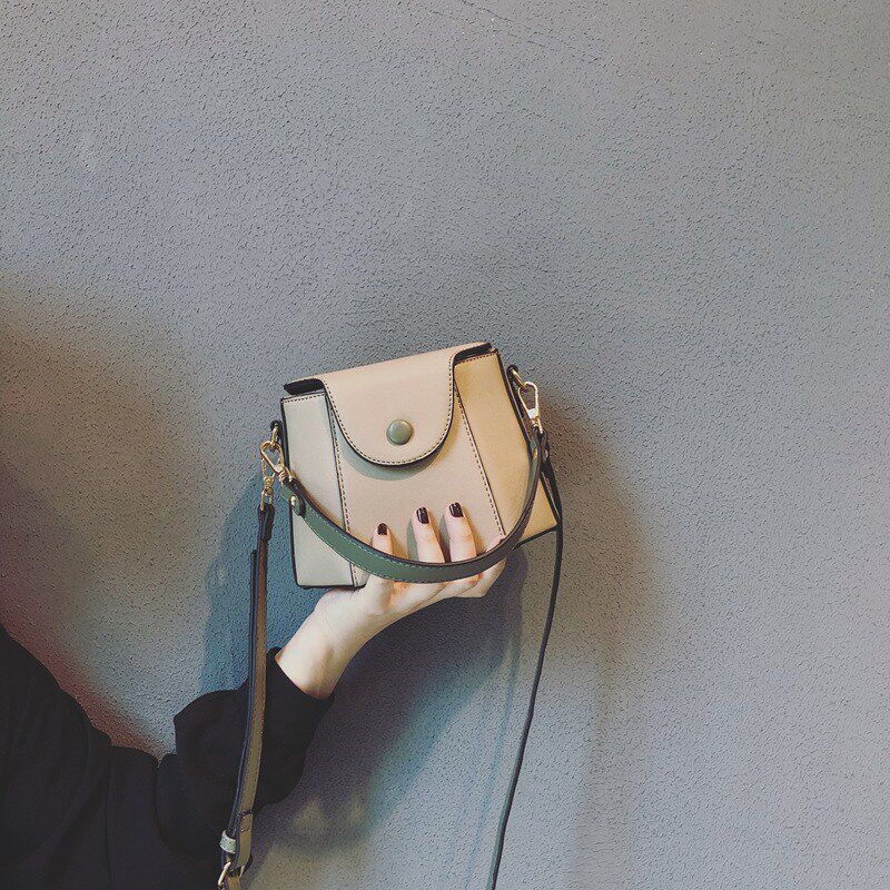 Lamode leather small bag female new shoulder shoulder bag Hand bag bucket bag mini mobile phone bag Fairy Bag